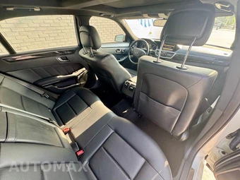 2010 Mercedes-Benz E 350 Sedan - miniatura 12
