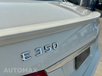 2010 Mercedes-Benz E 350 Sedan - miniatura 8