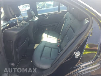 2010 Mercedes-Benz E 350 Sedan - miniatura 13