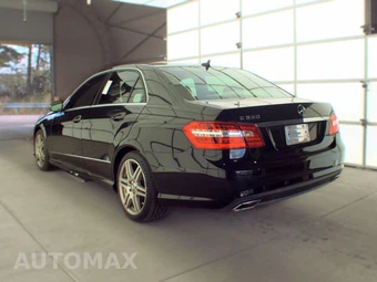 2010 Mercedes-Benz E 350 Sedan - miniatura 6