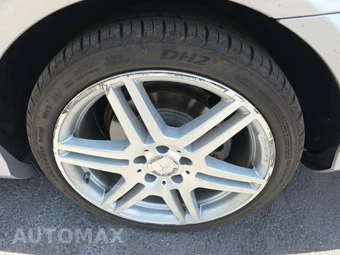 2010 Mercedes-Benz E 550 Coupe – miniatura 24