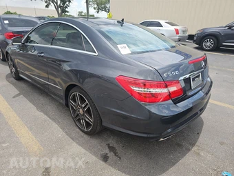 2010 Mercedes-Benz E 550 Coupe – miniatura 6