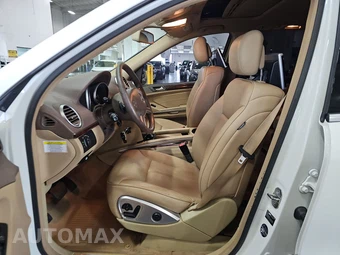 2010 Mercedes-Benz GL 450 4MATIC - miniatura 7