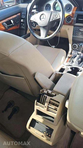 2010 Mercedes-Benz GLK 350 4MATIC – miniatura 29