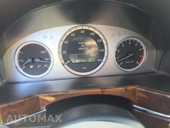 2010 Mercedes-Benz GLK 350 4MATIC – miniatura 9