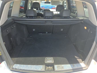 2010 Mercedes-Benz GLK 350 4MATIC – miniatura 16