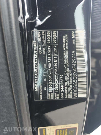 2010 Mercedes-Benz GLK 350 - miniatura 2