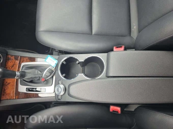 2010 Mercedes-Benz GLK 350 - miniatura 5