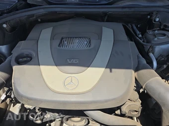 2010 Mercedes-Benz ML 350 - miniatura 15