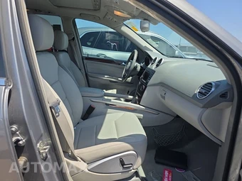 2010 Mercedes-Benz ML 350 - miniatura 8