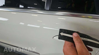 2010 Mercedes-Benz ML 350 - miniatura 27