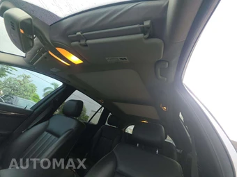2010 Mercedes-Benz R 350 4MATIC - miniatura 11