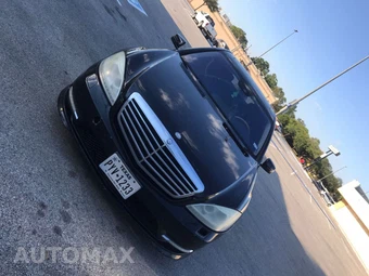 2010 Mercedes-Benz S 550 4MATIC – miniatura 2