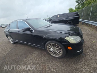 2010 Mercedes-Benz S 550 4MATIC – miniatura 3
