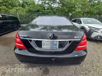 2010 Mercedes-Benz S 550 4MATIC – miniatura 5