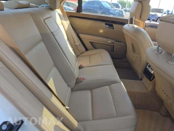 2010 Mercedes-Benz S 550 – miniatura 16