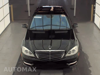 2010 Mercedes-Benz S 550 - miniatura 2