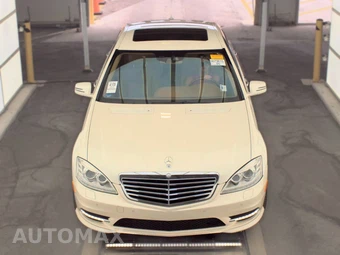 2010 Mercedes-Benz S 550 - miniatura 2