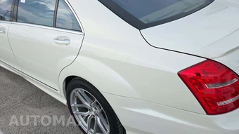 2010 Mercedes-Benz S 550 - miniatura 20