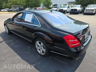 2010 Mercedes-Benz S 550 - miniatura 2