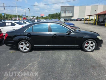 2010 Mercedes-Benz S 550 - miniatura 4