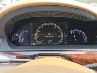 2010 Mercedes-Benz S 550 - miniatura 9