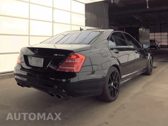 2010 Mercedes-Benz S 63 AMG - miniatura 4