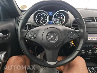 2010 Mercedes-Benz SLK 300 – miniatura 10