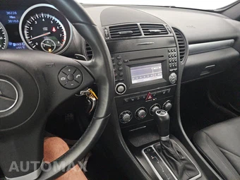 2010 Mercedes-Benz SLK 300 – miniatura 11