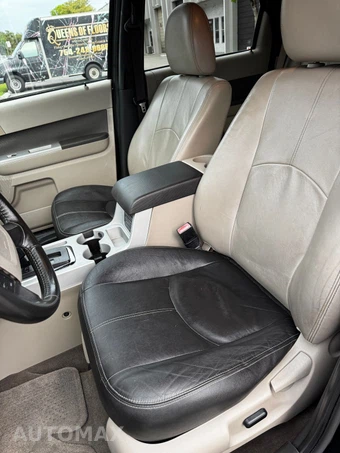 2010 Mercury Mariner Hybrid - miniatura 10