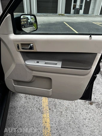 2010 Mercury Mariner Hybrid - miniatura 19