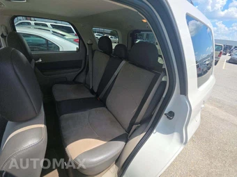 2010 Mercury Mariner Premier - miniatura 13