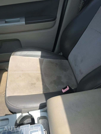 2010 Mercury Mariner Premier - miniatura 21