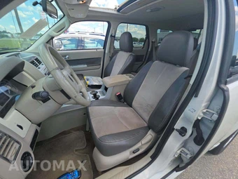 2010 Mercury Mariner Premier - miniatura 6
