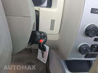 2010 Mercury Mariner Premier - miniatura 8