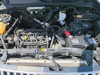 2010 Mercury Mariner Premier - miniatura 15