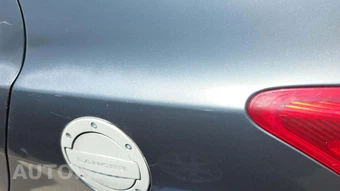 2010 Mitsubishi Lancer Sportback GTS Hatchback – miniatura 29