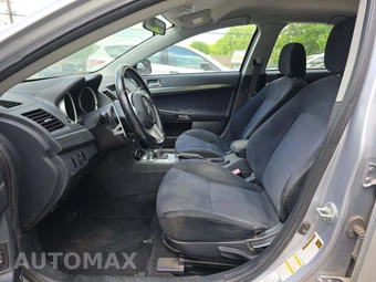 2010 Mitsubishi Lancer Sportback Ralliart Hatchback - miniatura 6