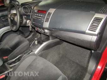 2010 Mitsubishi Outlander ES – miniatura 15