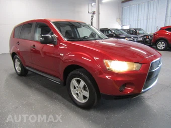2010 Mitsubishi Outlander ES – miniatura 3