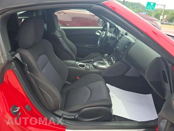 2010 Nissan 370Z Convertible – miniatura 15