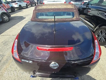2010 Nissan 370Z Touring Convertible - miniatura 15