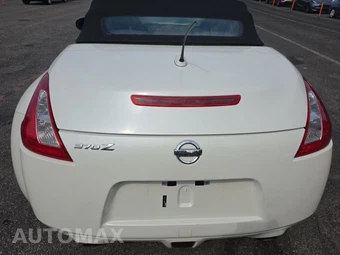 2010 Nissan 370Z Touring Convertible - miniatura 15