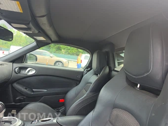 2010 Nissan 370Z Touring Convertible - miniatura 16