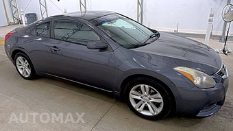 2010 Nissan Altima 2.5 S Coupe - miniatura 3