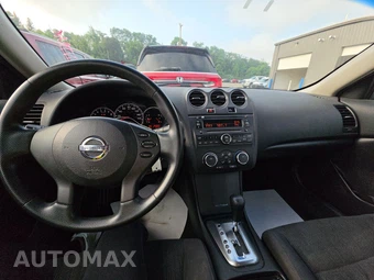 2010 Nissan Altima 2.5 S Sedan - miniatura 11