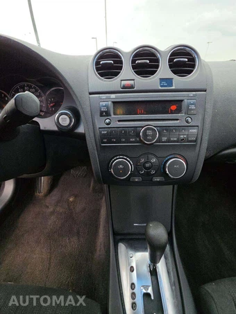 2010 Nissan Altima 2.5 S Sedan – miniatura 10