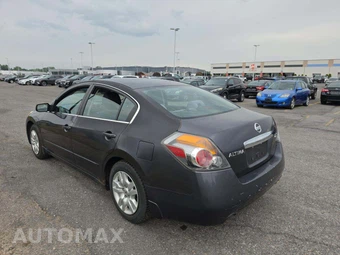 2010 Nissan Altima 2.5 S Sedan – miniatura 2