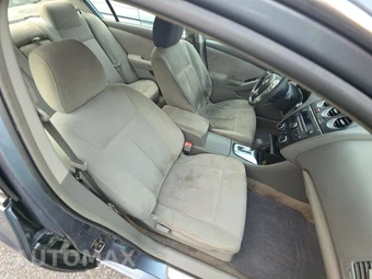 2010 Nissan Altima 2.5 S Sedan - miniatura 8