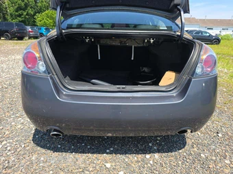 2010 Nissan Altima 2.5 S Sedan – miniatura 11